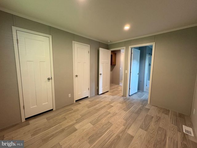 65 FOREST DR, Pennsville, NJ 08070