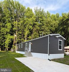 65 FOREST DR, Pennsville, NJ 08070