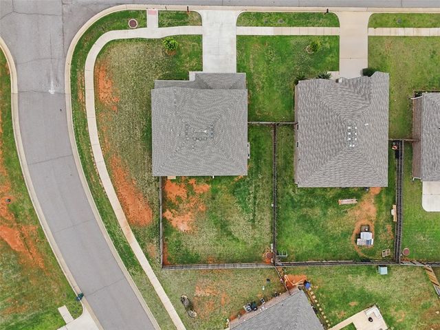 13100 Beekman Drive, Piedmont, OK 73078