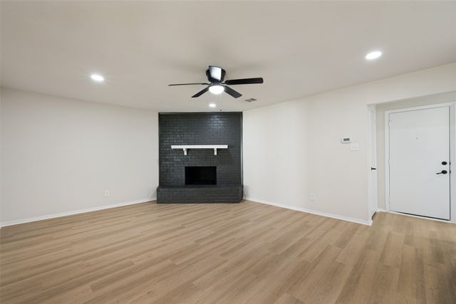 1013 N Knowles Drive, Saginaw, TX 76179