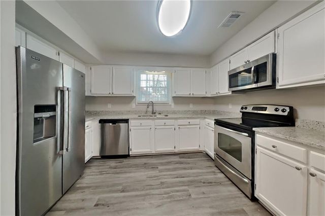 320 Parsons Branch, Johns Creek, GA 30022