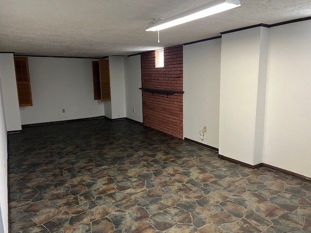 1112 WESTERN Lane, Erie, PA 16505