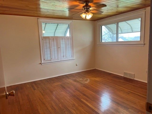 1112 WESTERN Lane, Erie, PA 16505