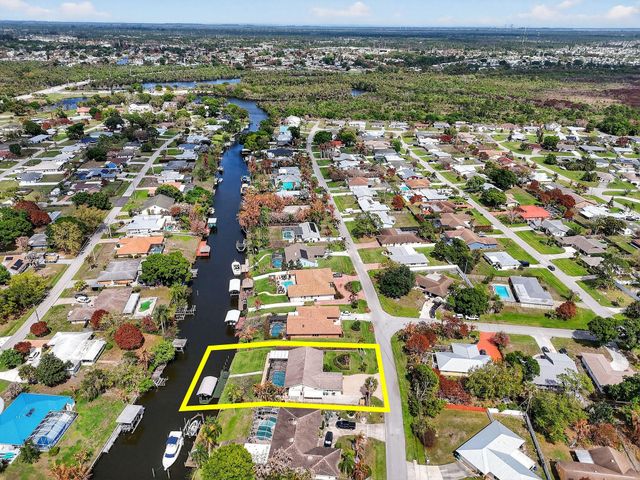 357 SE Verada Avenue, Port St. Lucie, Port St Lucie, FL 34983