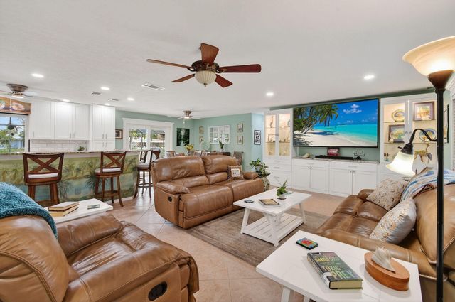 357 SE Verada Avenue, Port St. Lucie, Port St Lucie, FL 34983