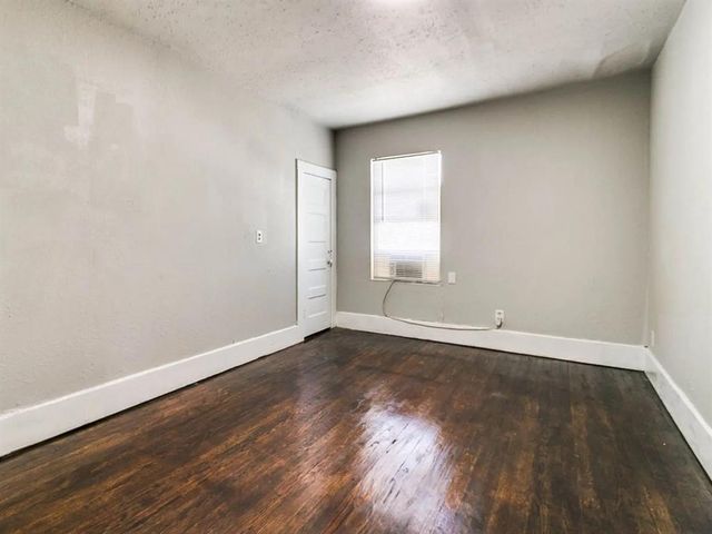 1740 NW 11th Street D, Oklahoma City, OK 73106