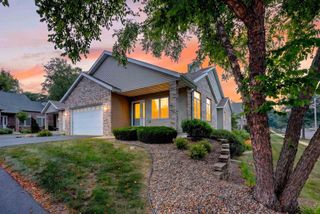 617 Nightingale Lane, Cottage Grove, WI 53527
