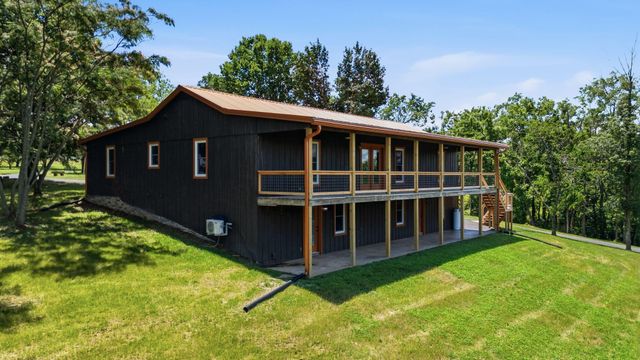 535 Twin Lakes Drive, Lancaster, KY 40444