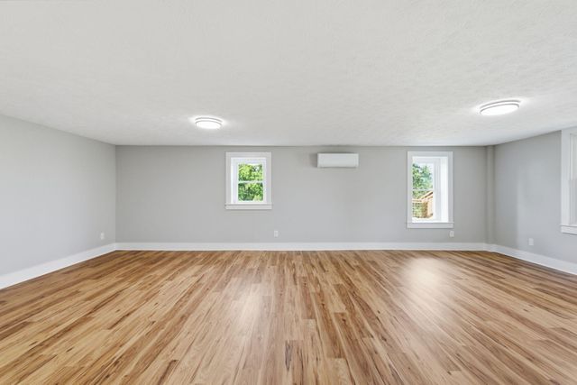 535 Twin Lakes Drive, Lancaster, KY 40444