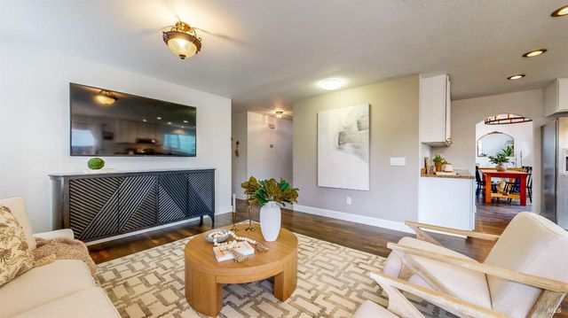 487 Noonan Ranch Ln, Santa Rosa, CA 95403