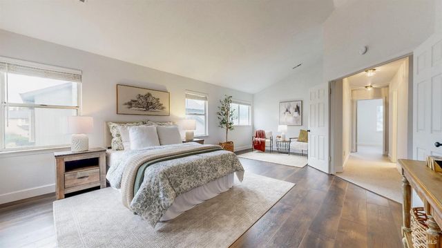 487 Noonan Ranch Ln, Santa Rosa, CA 95403