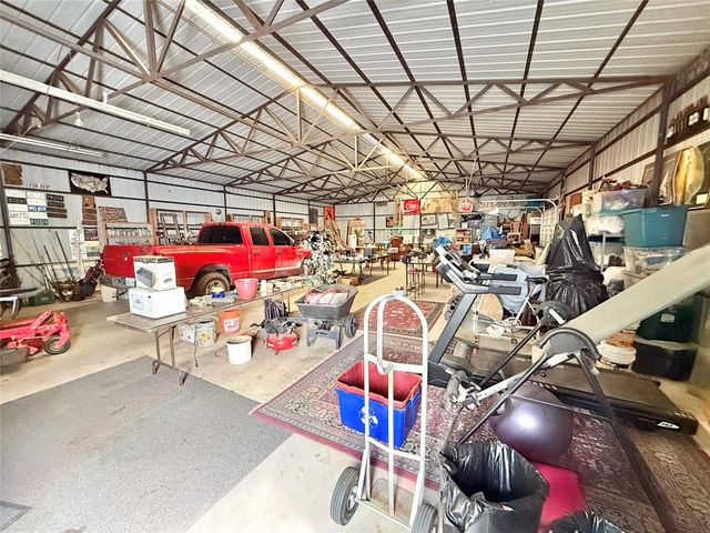 10813 S Peggy Lou Drive, Oklahoma City, OK 73165