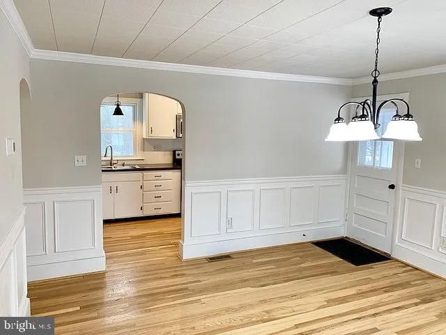 938 LITITZ PIKE, Lititz, PA 17543