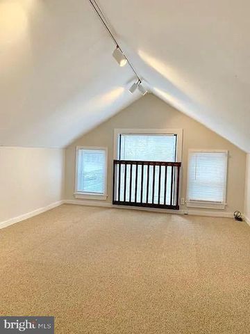 938 LITITZ PIKE, Lititz, PA 17543