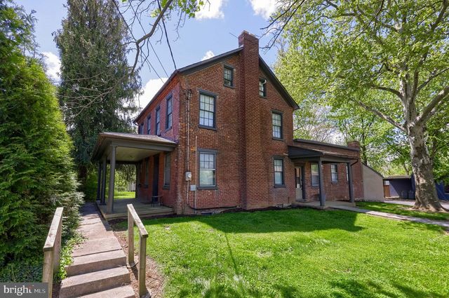 938 LITITZ PIKE, Lititz, PA 17543
