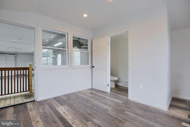 938 LITITZ PIKE, Lititz, PA 17543