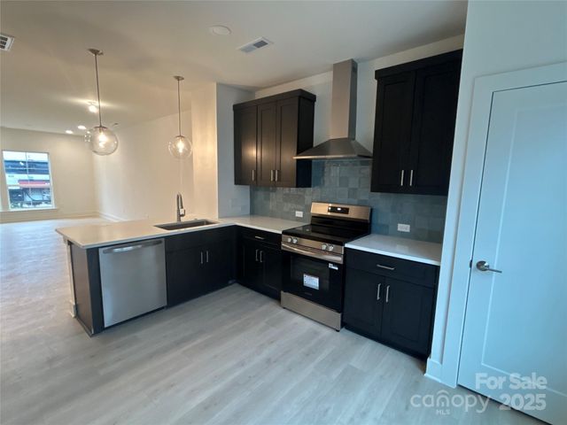 3007 Casting Street 11, Charlotte, NC 28206