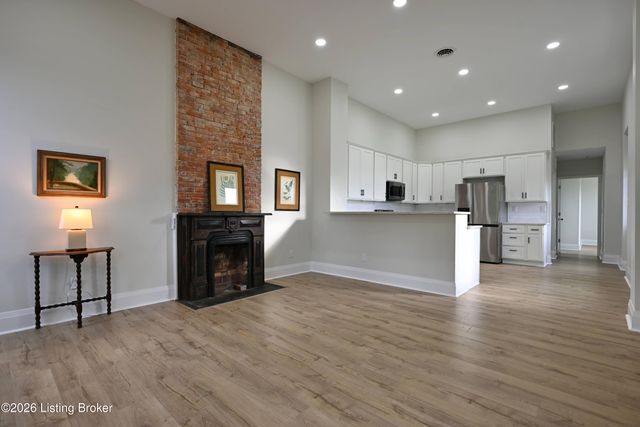 641 E Saint Catherine St, Louisville, KY 40203