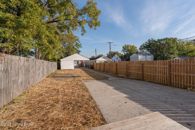 641 E Saint Catherine St, Louisville, KY 40203