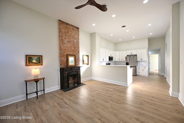 641 E Saint Catherine St, Louisville, KY 40203