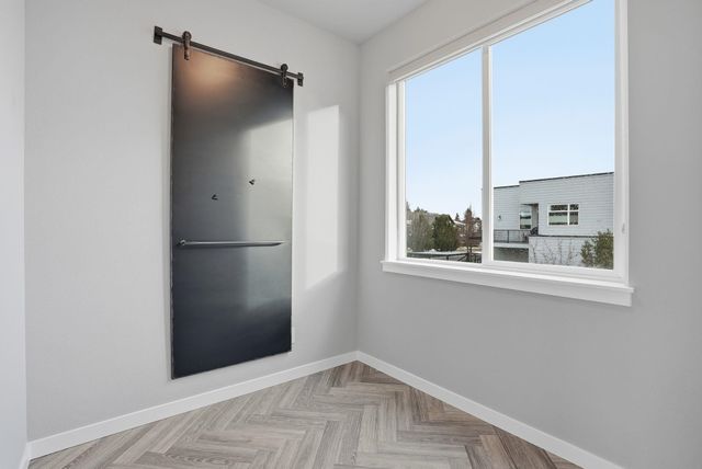 471 N Cochran Pl, Spokane, WA 99201