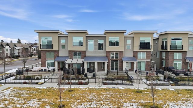 471 N Cochran Pl, Spokane, WA 99201