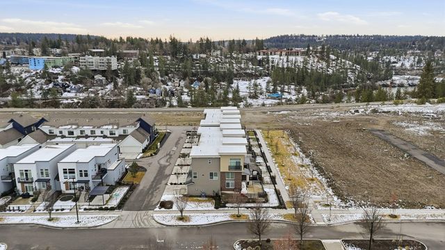 471 N Cochran Pl, Spokane, WA 99201