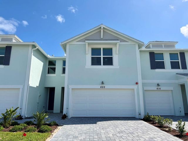 620 Salisbury Circle, Fort Pierce, FL 34982