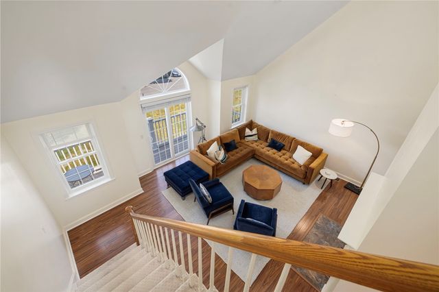 223 Corey Lane, Middletown, RI 02842