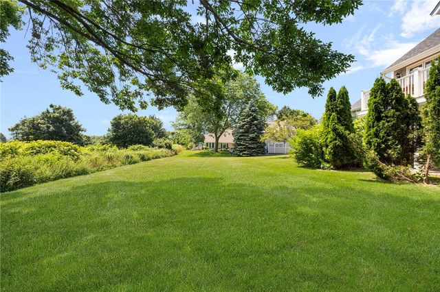 223 Corey Lane, Middletown, RI 02842