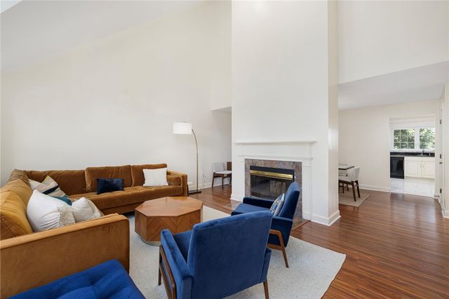 223 Corey Lane, Middletown, RI 02842