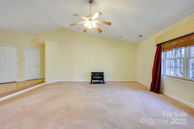 1020 Pebble Point, Salisbury, NC 28146