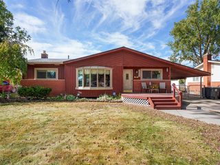 14563 Melrose Street, Livonia, MI 48154