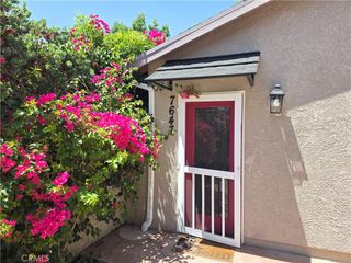 7645 Amestoy, Lake Balboa, CA 91406
