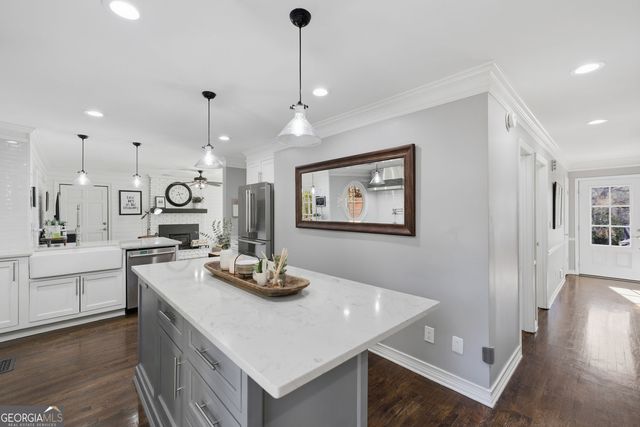 9330 Martins Lake Drive, Roswell, GA 30076