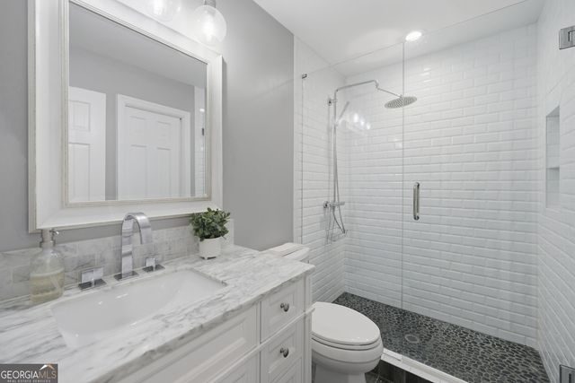 9330 Martins Lake Drive, Roswell, GA 30076