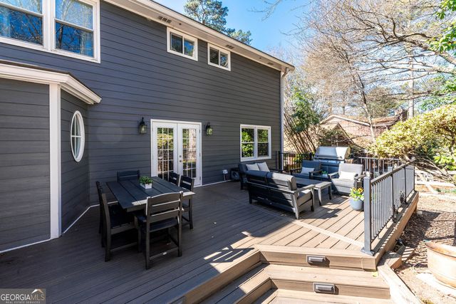 9330 Martins Lake Drive, Roswell, GA 30076