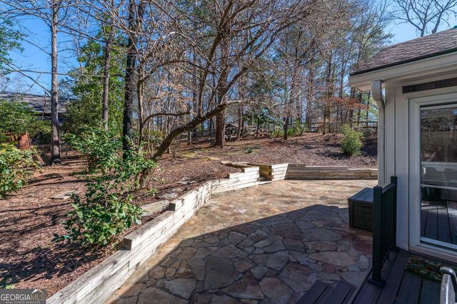 9330 Martins Lake Drive, Roswell, GA 30076