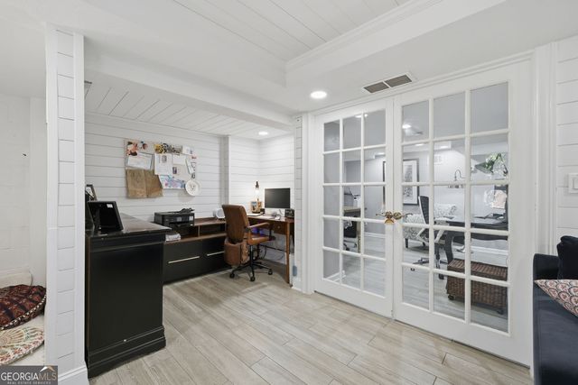 9330 Martins Lake Drive, Roswell, GA 30076