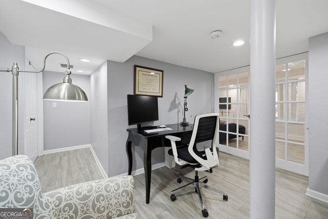 9330 Martins Lake Drive, Roswell, GA 30076