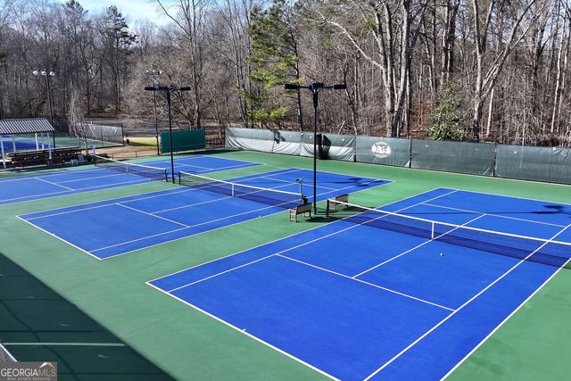 9330 Martins Lake Drive, Roswell, GA 30076