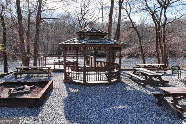 9330 Martins Lake Drive, Roswell, GA 30076