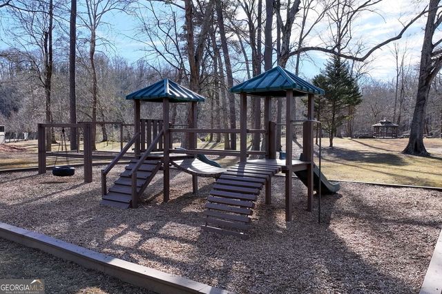 9330 Martins Lake Drive, Roswell, GA 30076