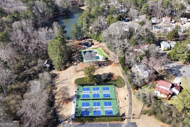 9330 Martins Lake Drive, Roswell, GA 30076