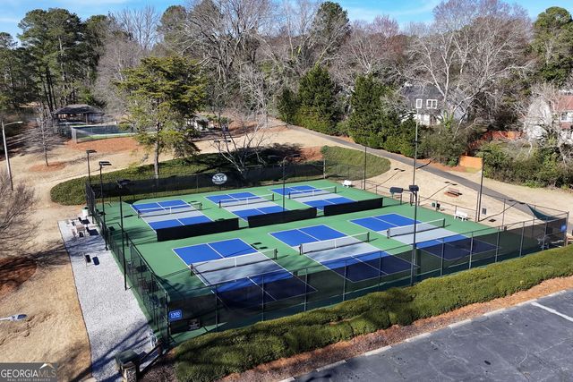 9330 Martins Lake Drive, Roswell, GA 30076