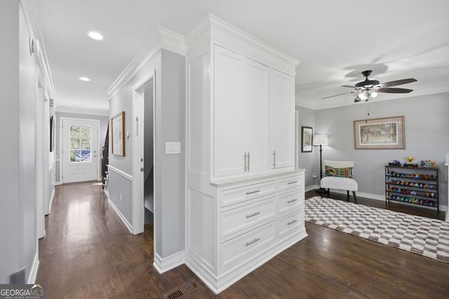 9330 Martins Lake Drive, Roswell, GA 30076