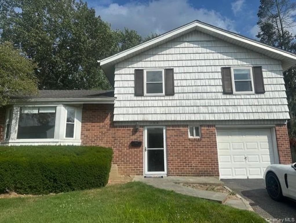 103 Wayne Street, Jericho, NY 11753