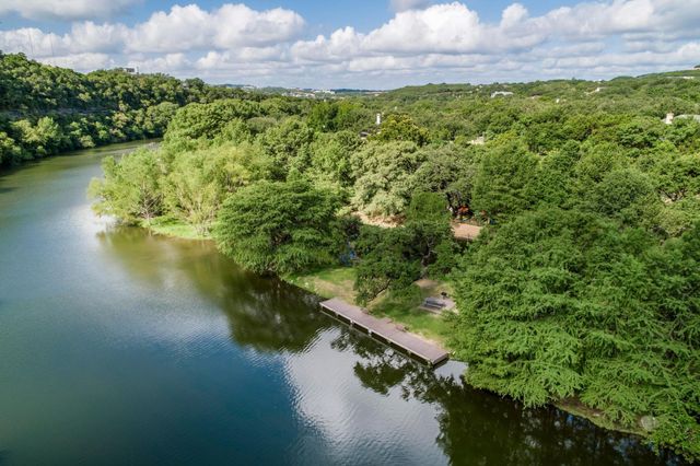 5803 Harrington CV, Austin, TX 78731
