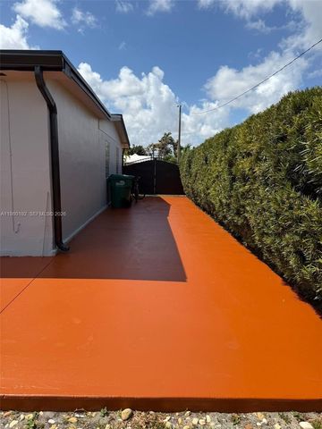 4161 SW 97th Pl, Miami, FL 33165