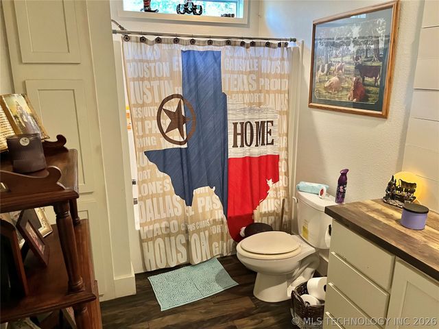 15917 Tee Time Road, Kingston, OK 73439